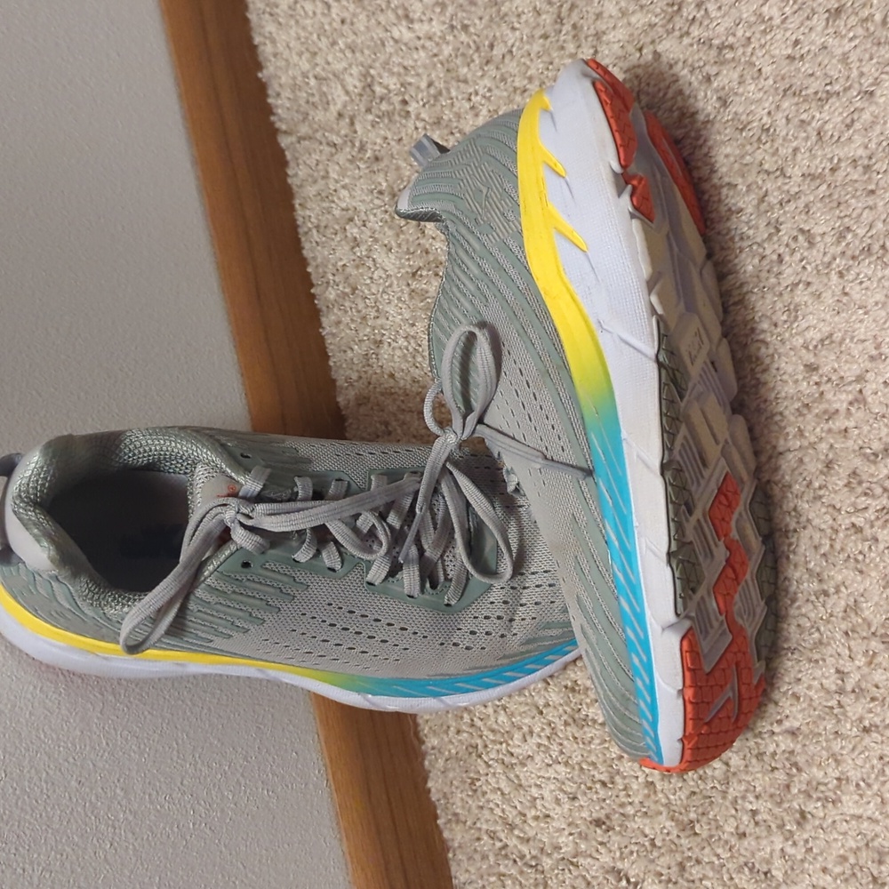 Hoka Sneakers